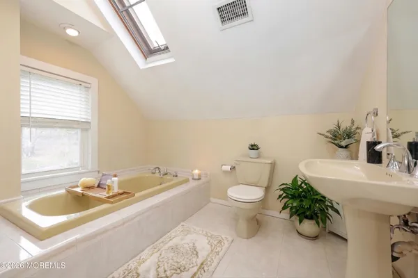 $950,000 | 75 Portland Road, Highlands, NJ 07732