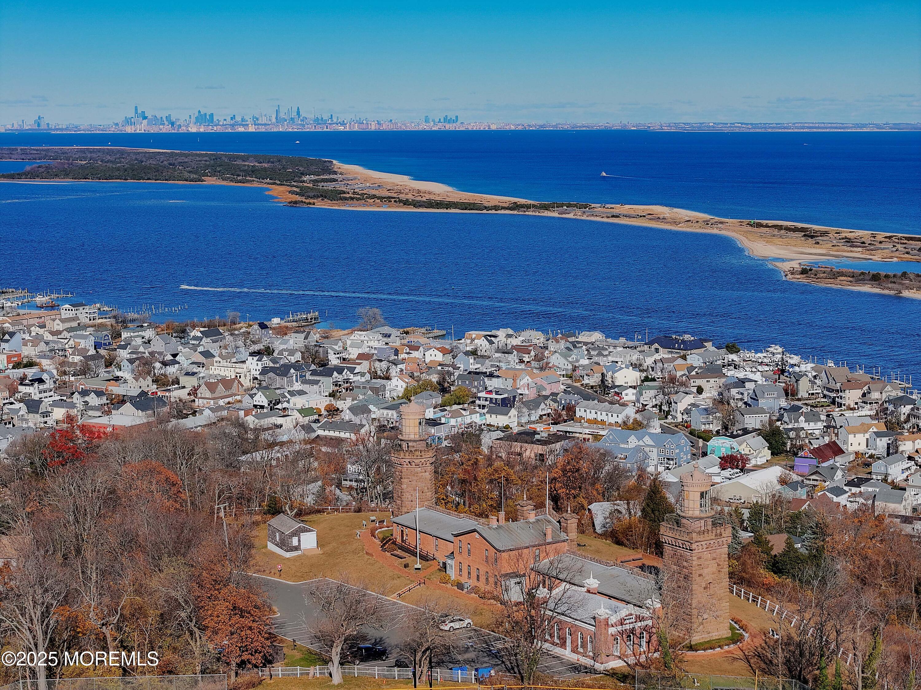 75 Portland Road Highlands, NJ 07732 - Photo 51 of 56 a view of a sky from a terrace