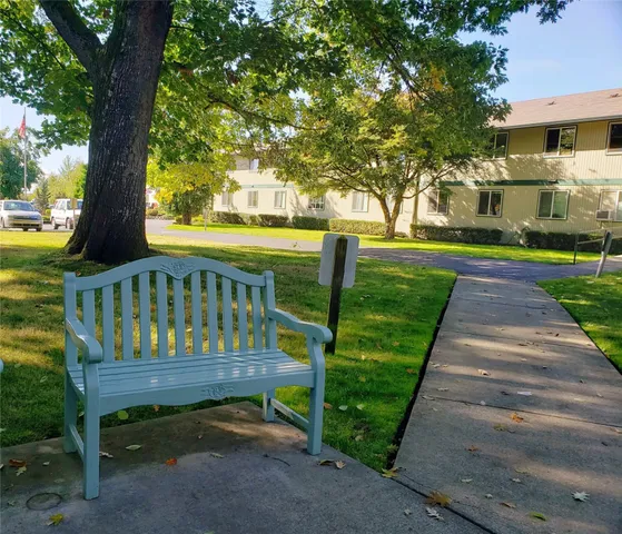 $1,084 | 280 Sylvan Way, Bremerton, WA 98310