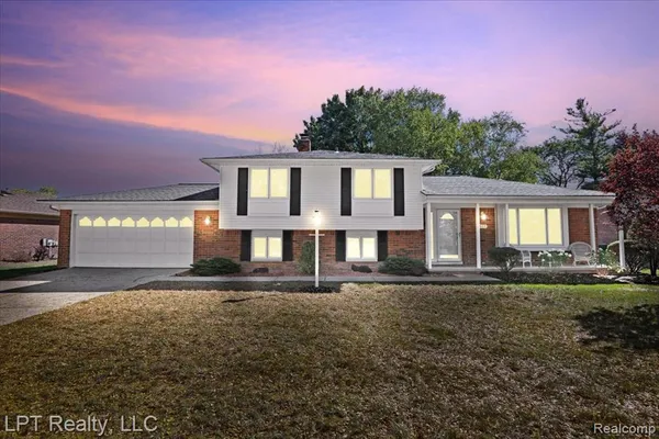 $529,000 | 6378 Emerald Lake Drive, Troy, MI 48085