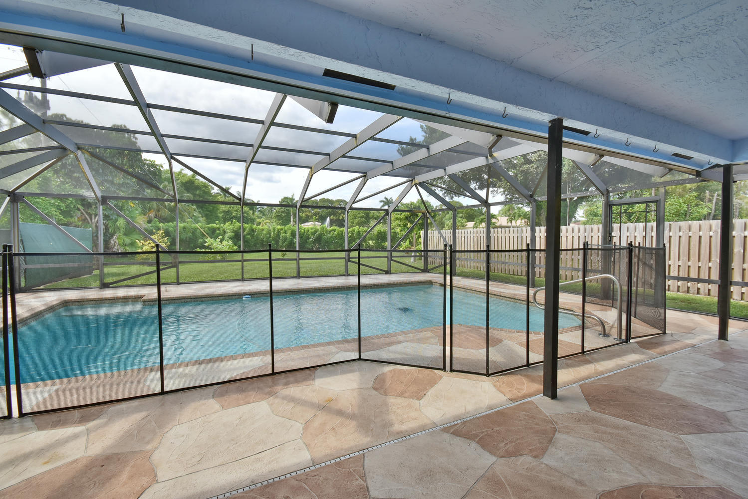 9573 Old Pine Road Boca Raton, FL 33428 - Photo 54 of 64 9573 Old Pine Rd Boca Raton FL-large-057