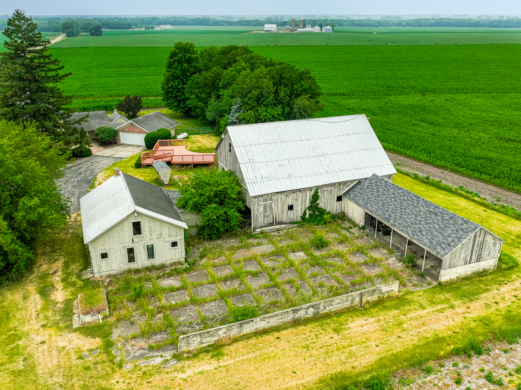 16071 Walker Road Newark, IL 60541 - Photo 3 of 41 a view of a house with a yard