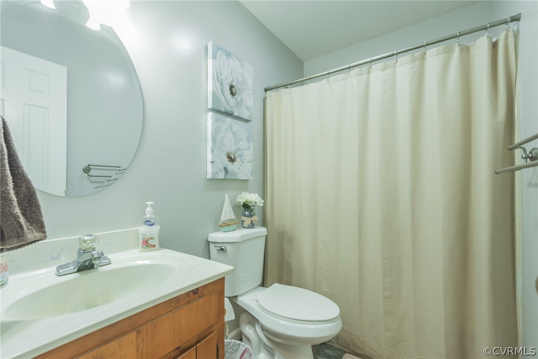 10017 Courthouse Road Dinwiddie, VA 23841 - Photo 27 of 48 Gallery Image 27
