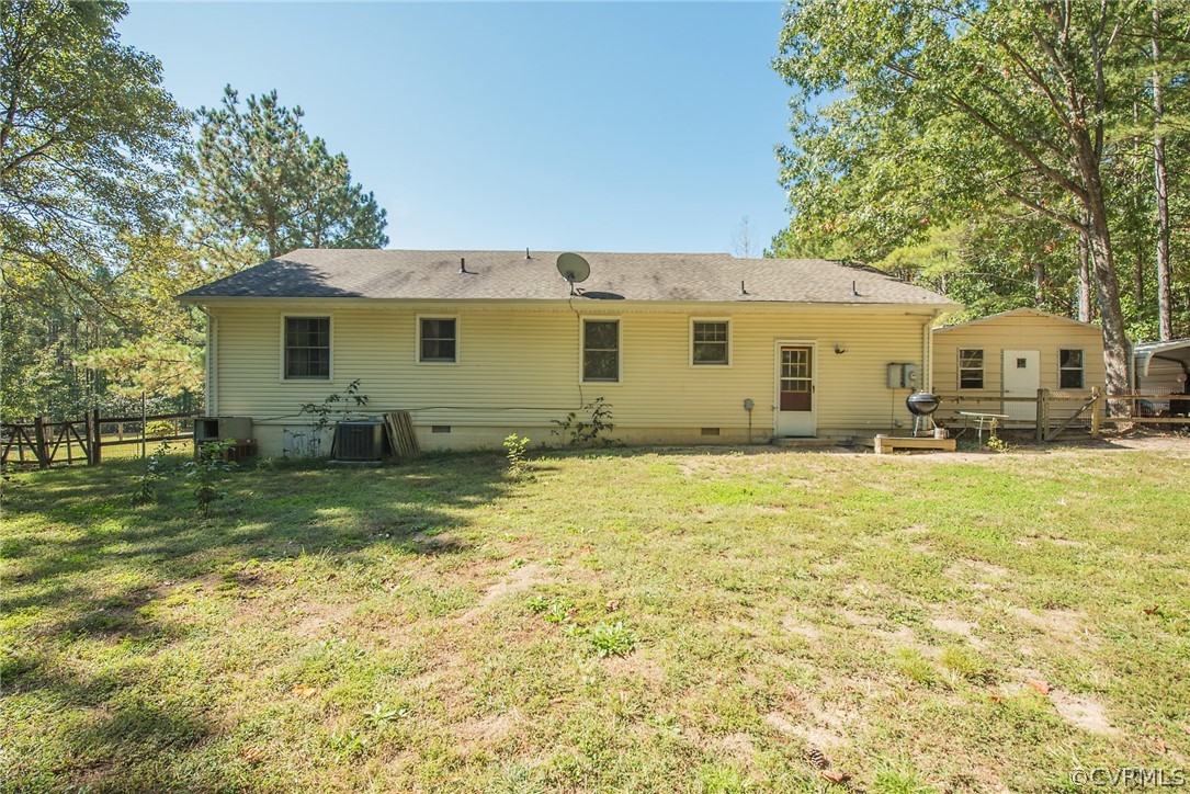 10017 Courthouse Road Dinwiddie, VA 23841 - Photo 3 of 48 Gallery Image 3