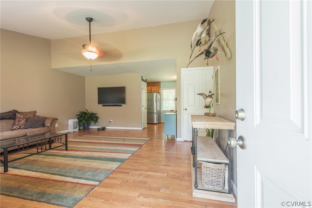 10017 Courthouse Road Dinwiddie, VA 23841 - Photo 4 of 48 Gallery Image 4