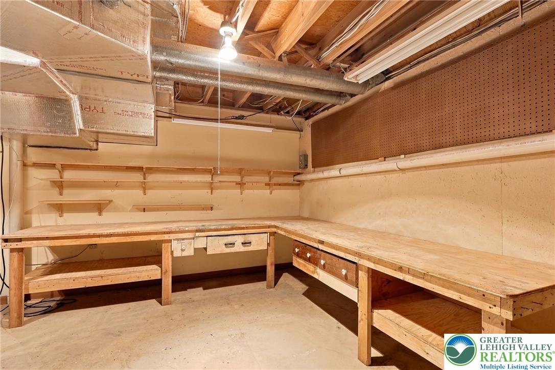 2775 Kuter Road Bath, PA 18014 - Photo 28 of 41 Gallery Image 28