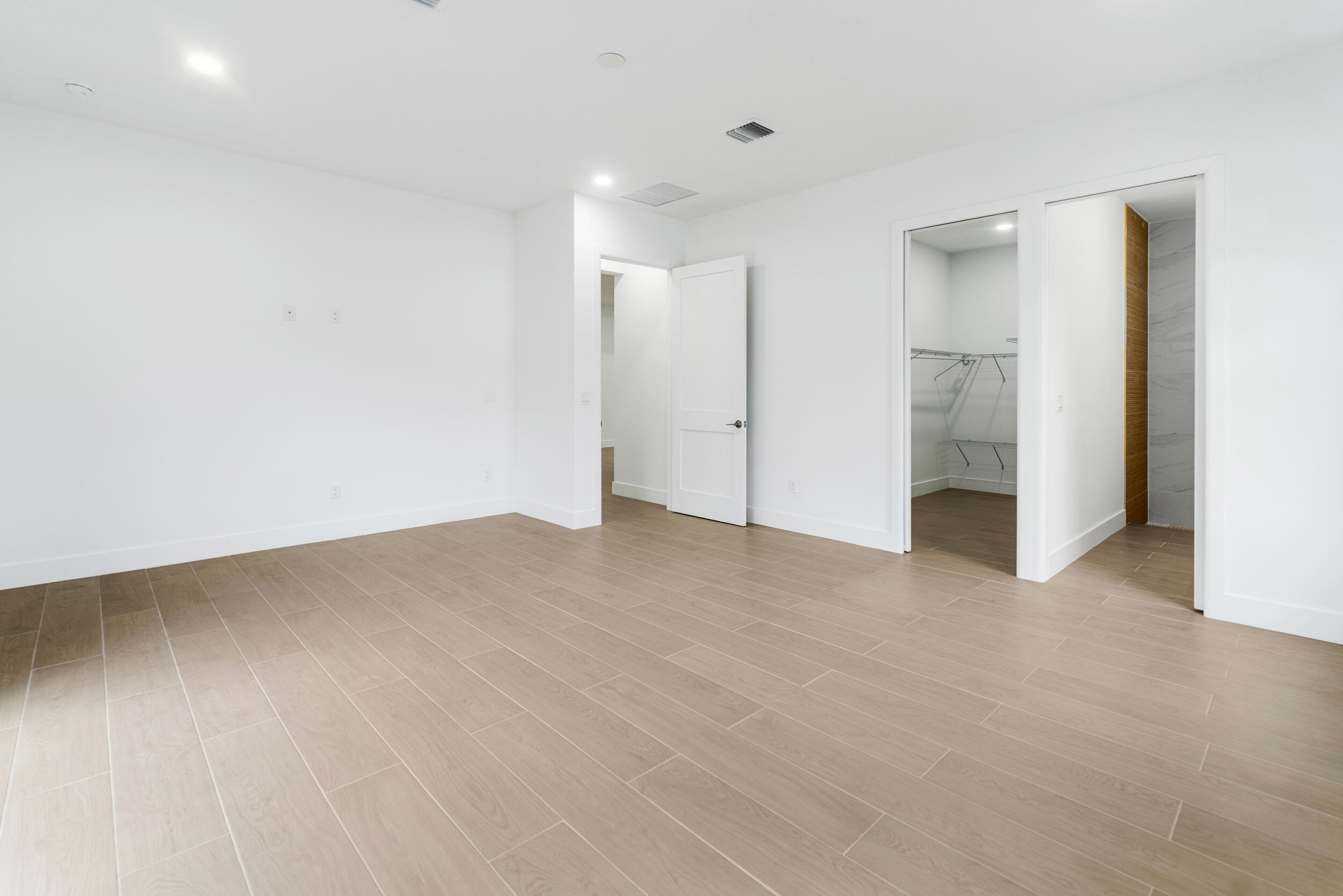 4641 Northview Drive Jupiter, FL 33458 - Photo 18 of 22 a view of an empty room