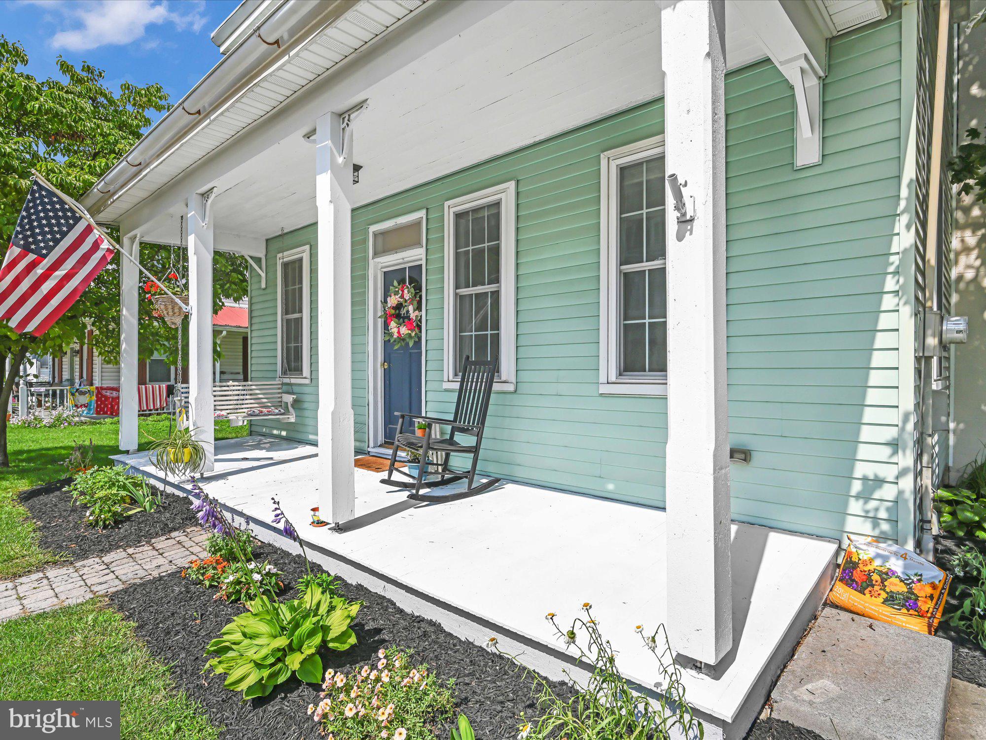 412 Maple Street Terre Hill, PA 17581 - Photo 3 of 28 V3