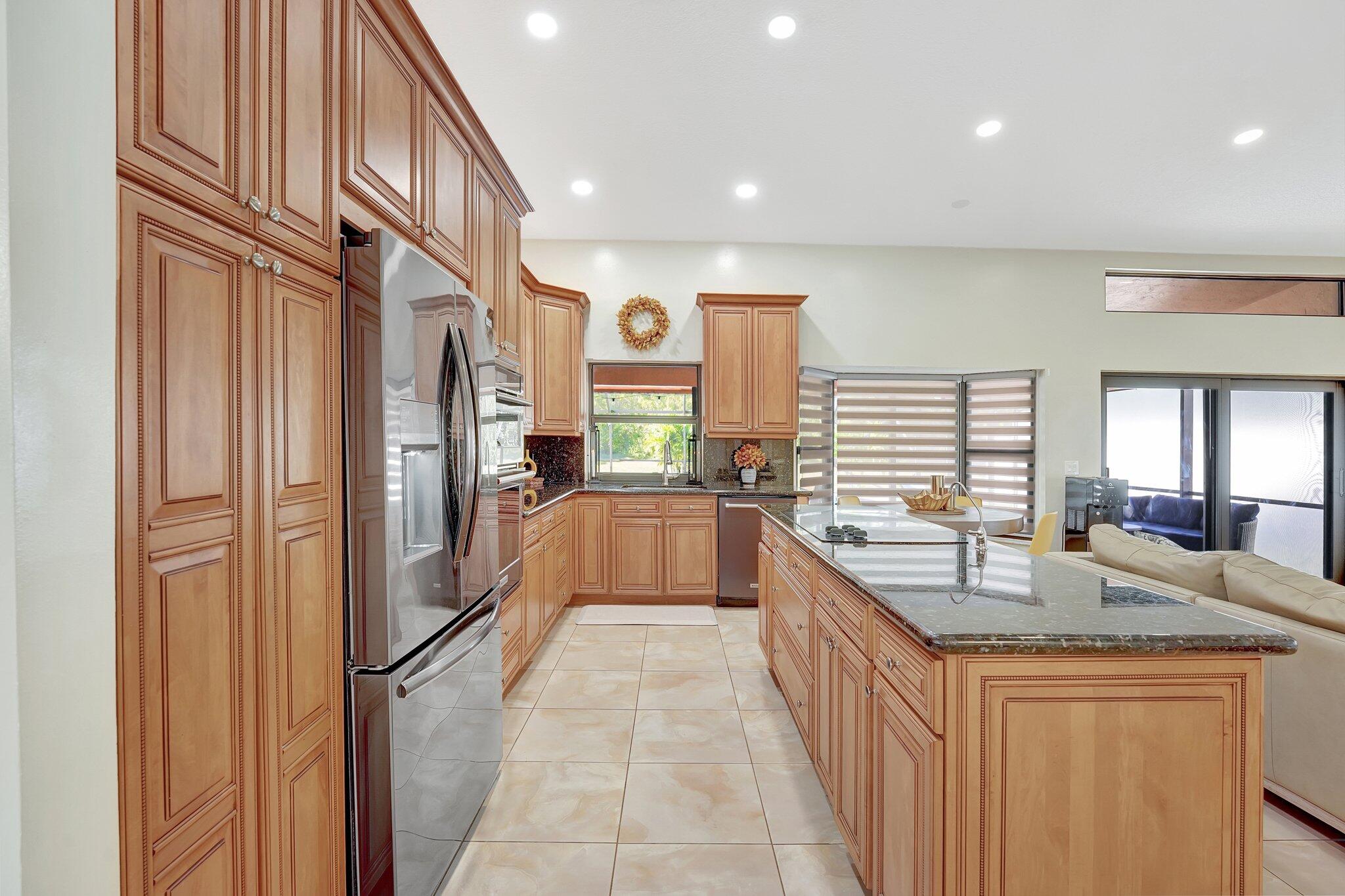 11660 Island Lakes Lane Boca Raton, FL 33498 - Photo 19 of 68 Kitchen Area
