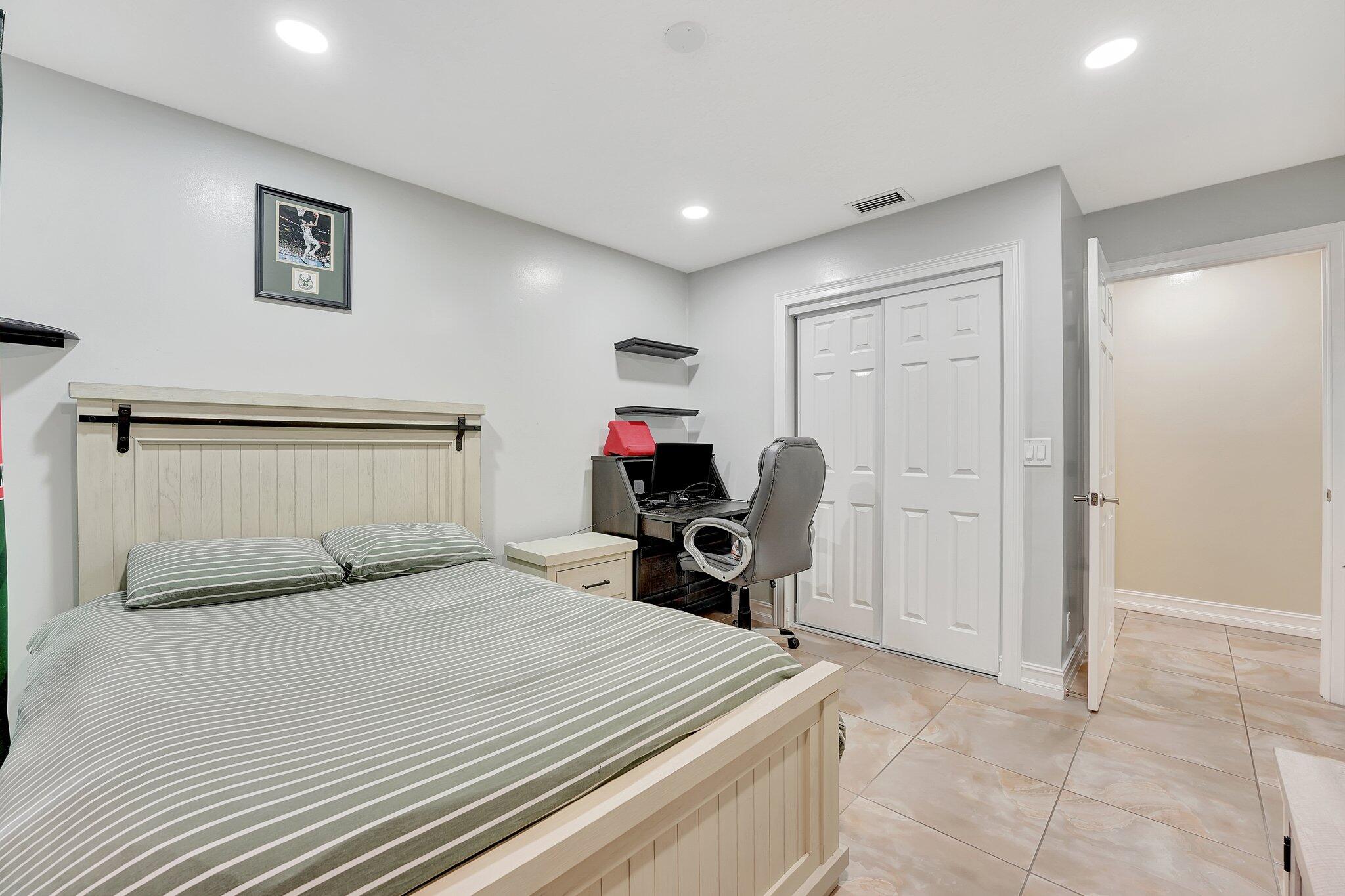 11660 Island Lakes Lane Boca Raton, FL 33498 - Photo 27 of 68 3rd Bedroom