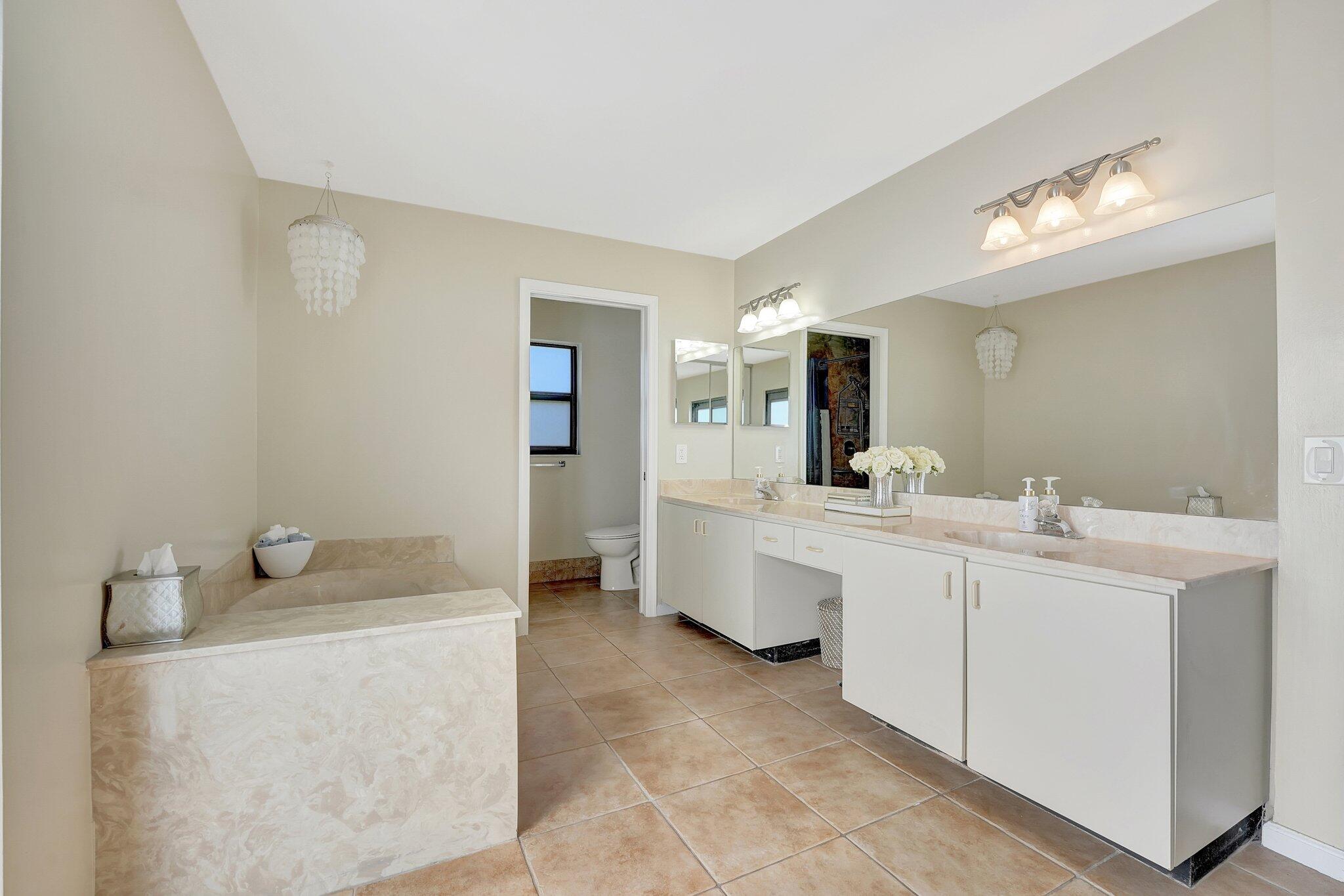 11660 Island Lakes Lane Boca Raton, FL 33498 - Photo 35 of 68 Primary Bathroom