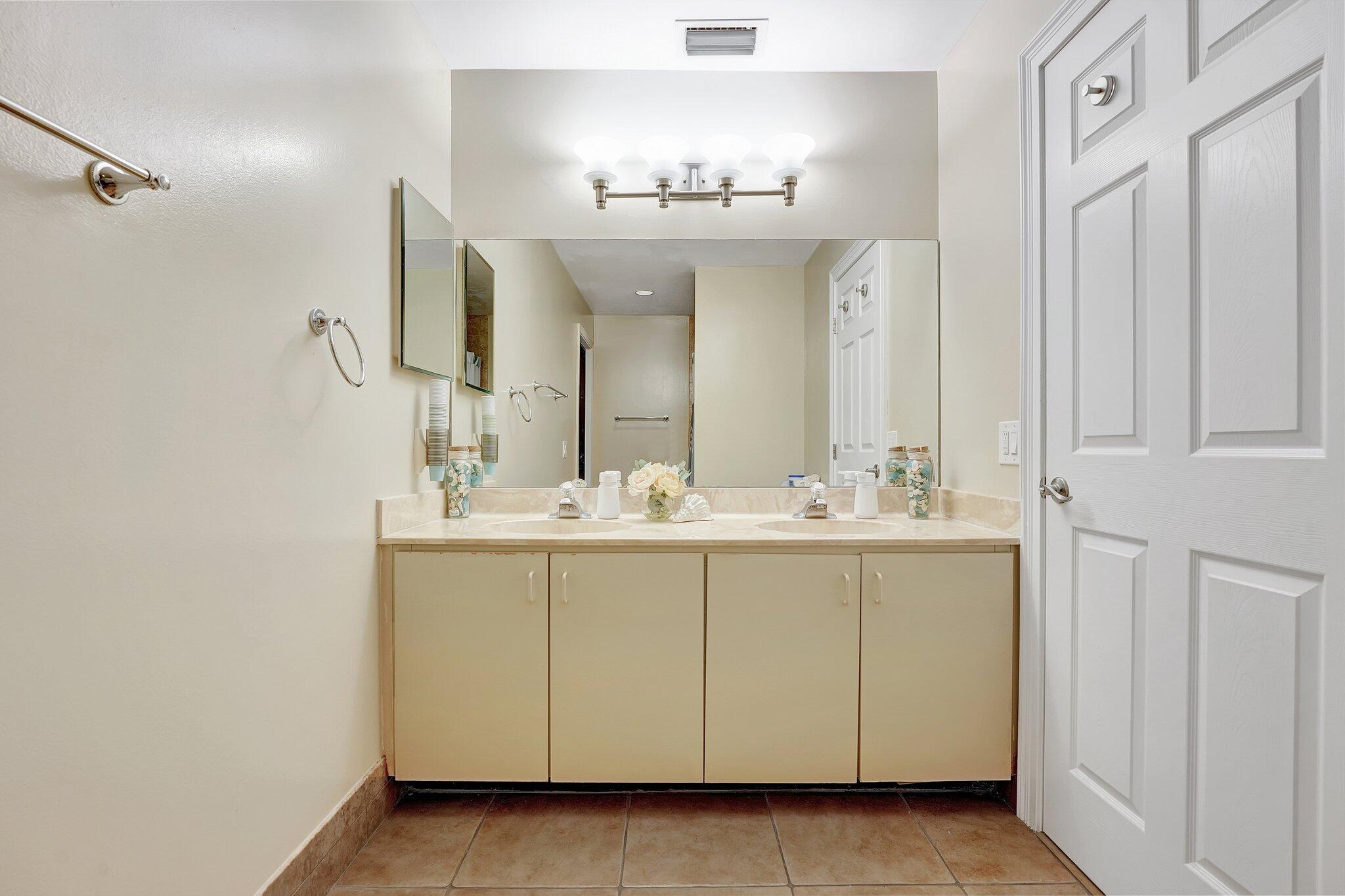 11660 Island Lakes Lane Boca Raton, FL 33498 - Photo 36 of 68 Cabana Bathroom