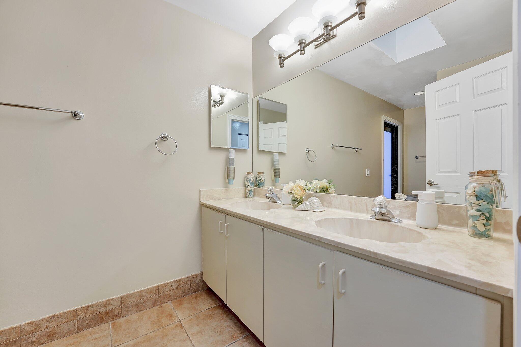 11660 Island Lakes Lane Boca Raton, FL 33498 - Photo 37 of 68 Cabana Bathroom