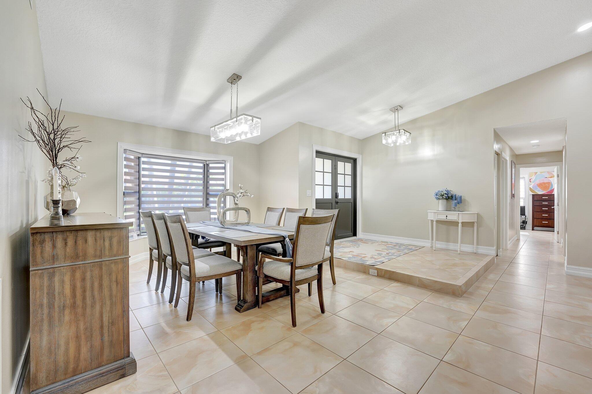 11660 Island Lakes Lane Boca Raton, FL 33498 - Photo 6 of 68 Front Interior Entrance