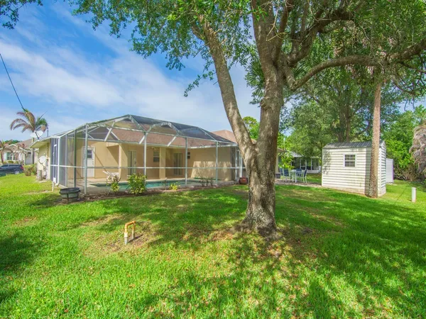 $2,900 | 962 Montrose Avenue, Sebastian, FL 32958