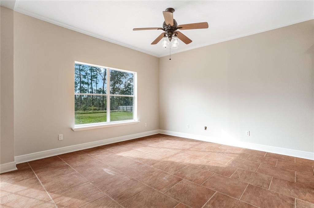 323 Spartan Loop Slidell, LA 70458 - Photo 17 of 19 Gallery Image 17