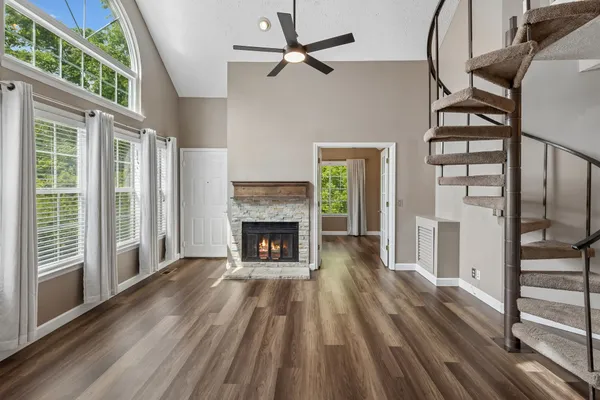 $224,900 | 129 Cherry Hill Drive, Unit 16C, Hendersonville, TN 37075