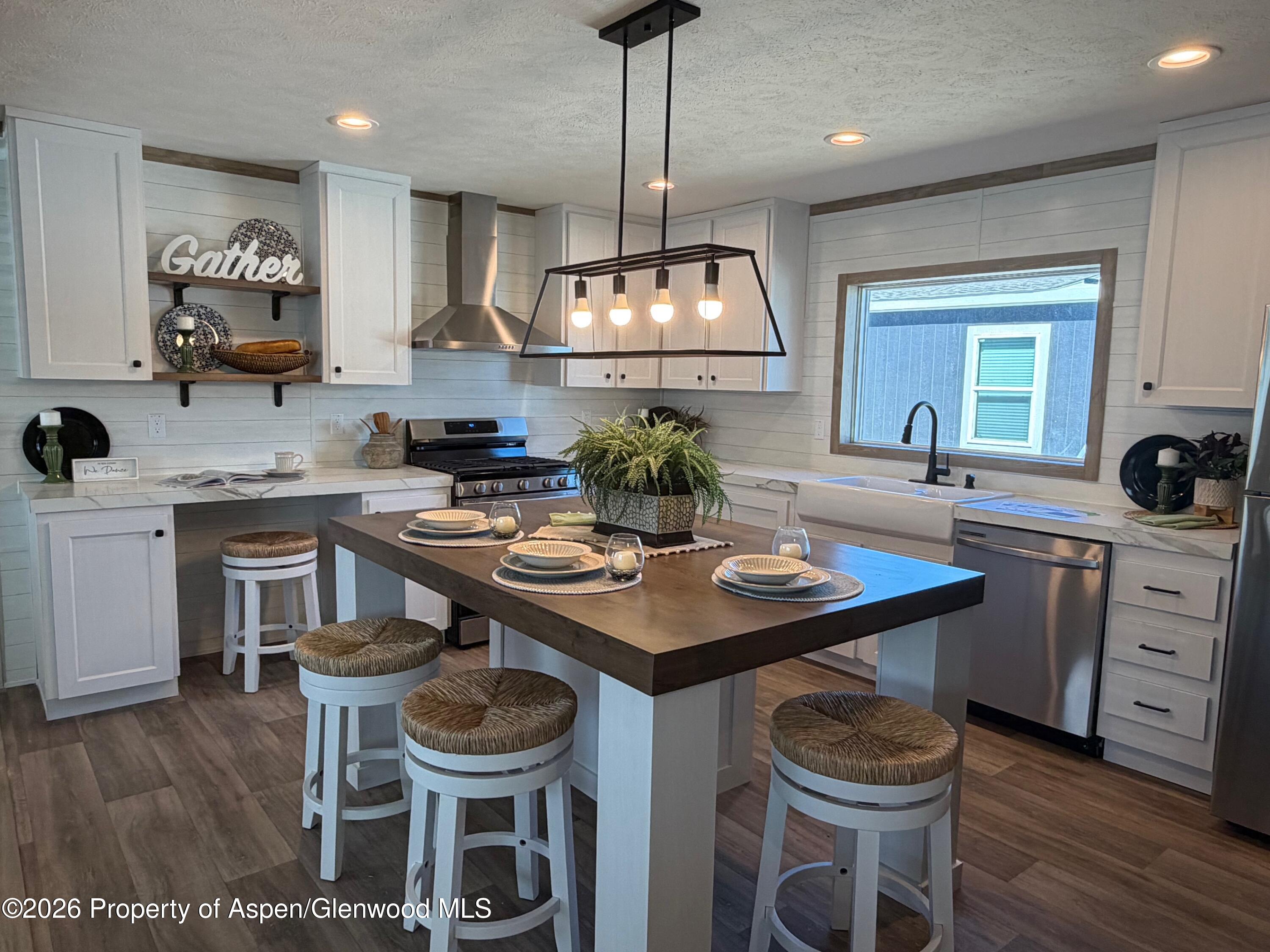 200 West 20th Street, Unit E5 Rifle, CO 81650 - Photo 5 of 13 IMG_2493