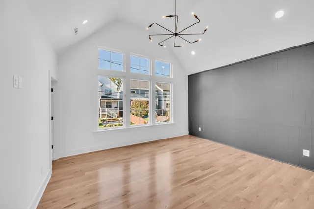 $1,029,000 | 605 A American Road, Nashville, TN 37209