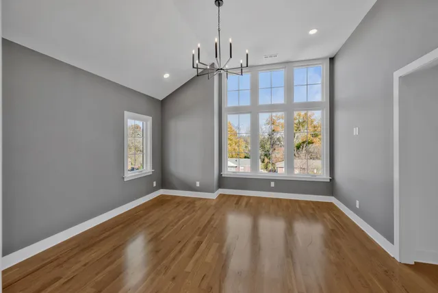 $1,029,000 | 605 A American Road, Nashville, TN 37209