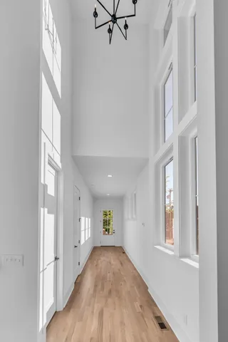 $1,029,000 | 605 A American Road, Nashville, TN 37209