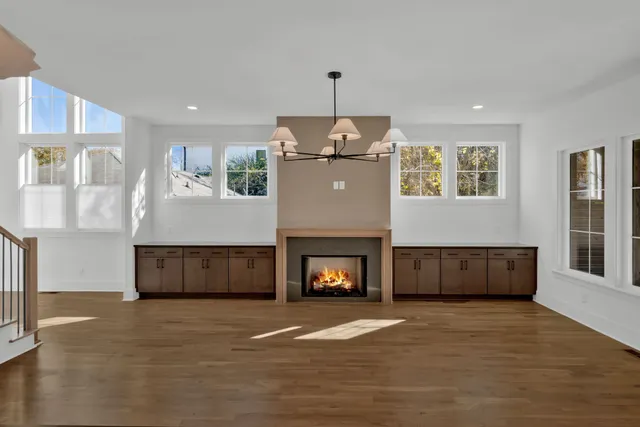 $1,029,000 | 605 A American Road, Nashville, TN 37209