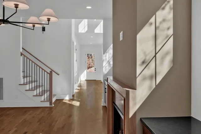 $1,029,000 | 605 A American Road, Nashville, TN 37209