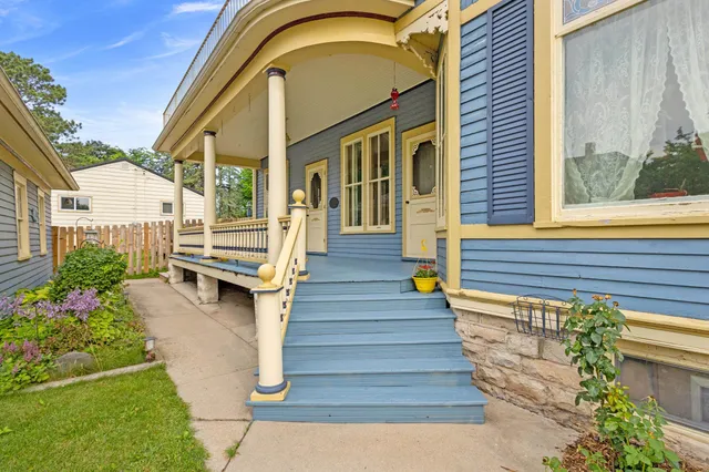 $319,900 | 1203 Dodge Street, Kewaunee, WI 54216