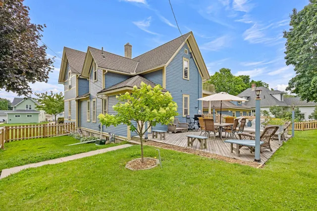 $319,900 | 1203 Dodge Street, Kewaunee, WI 54216