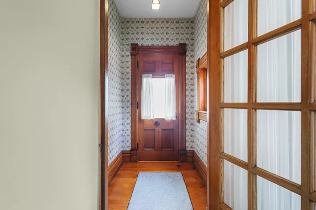 $319,900 | 1203 Dodge Street, Kewaunee, WI 54216