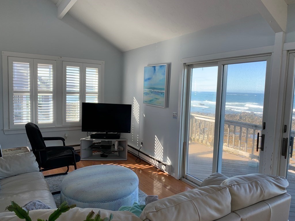 59 Seaside Road Scituate, MA 02066 - Photo 10 of 27 Gallery Image 10