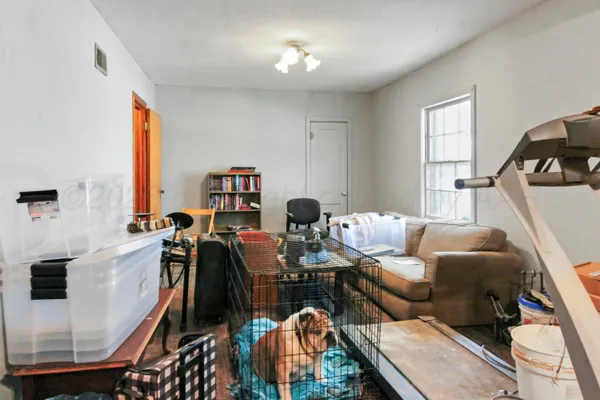 $100,300 | 715 South Main Street, Shamrock, TX 79079