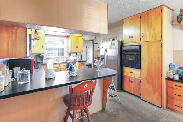 $100,300 | 715 South Main Street, Shamrock, TX 79079