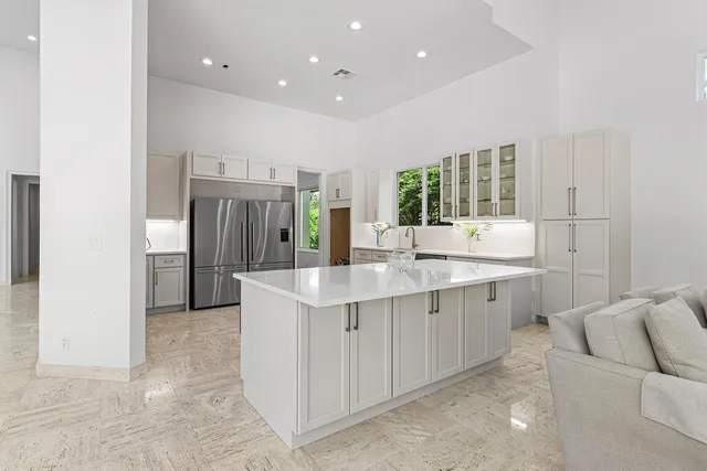 $3,999,999 | 13795 Le Bateau Lane, Palm Beach Gardens, FL 33410