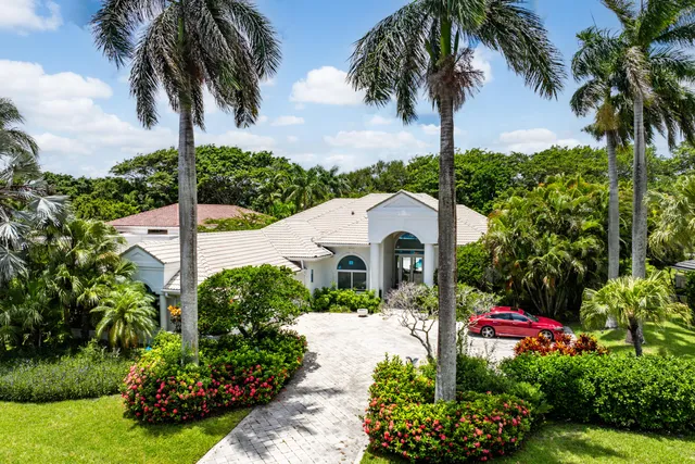 $3,999,999 | 13795 Le Bateau Lane, Palm Beach Gardens, FL 33410