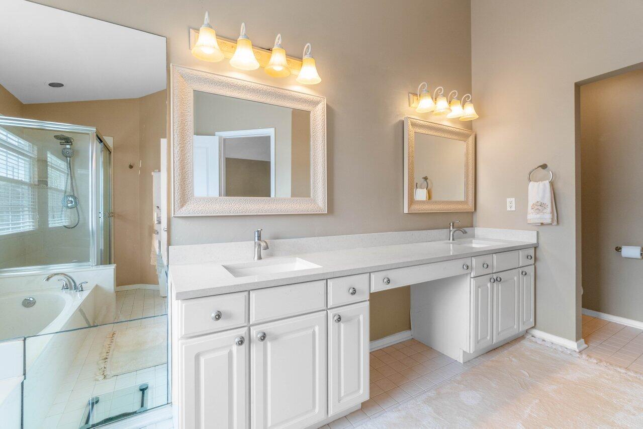 5485 Grand Park Place Boca Raton, FL 33486 - Photo 17 of 38 020-5485GrandParkPlace-BocaRaton-FL-3348