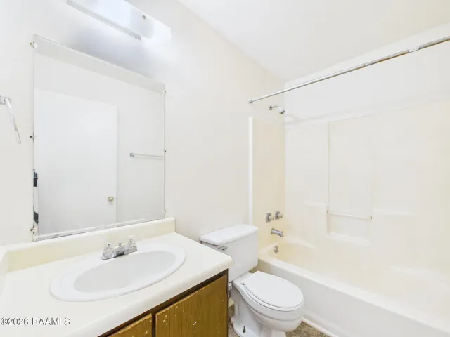 $650 | 208 Vieux Orleans Circle, Unit D, Lafayette, LA 70508