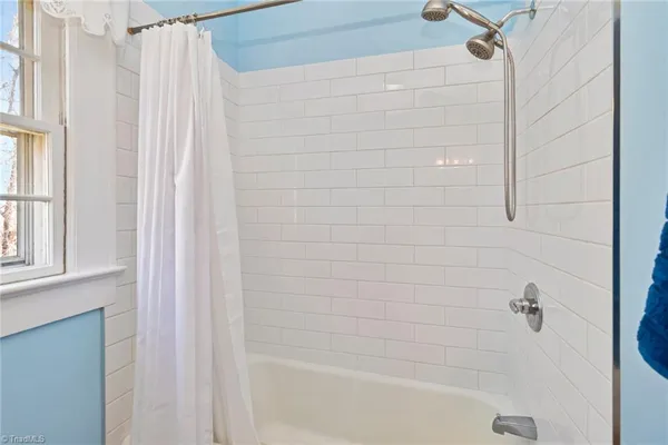 $398,000 | 720 Woodland Boulevard, Wilkesboro, NC 28697