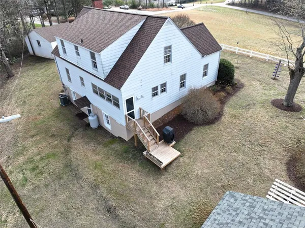 $398,000 | 720 Woodland Boulevard, Wilkesboro, NC 28697