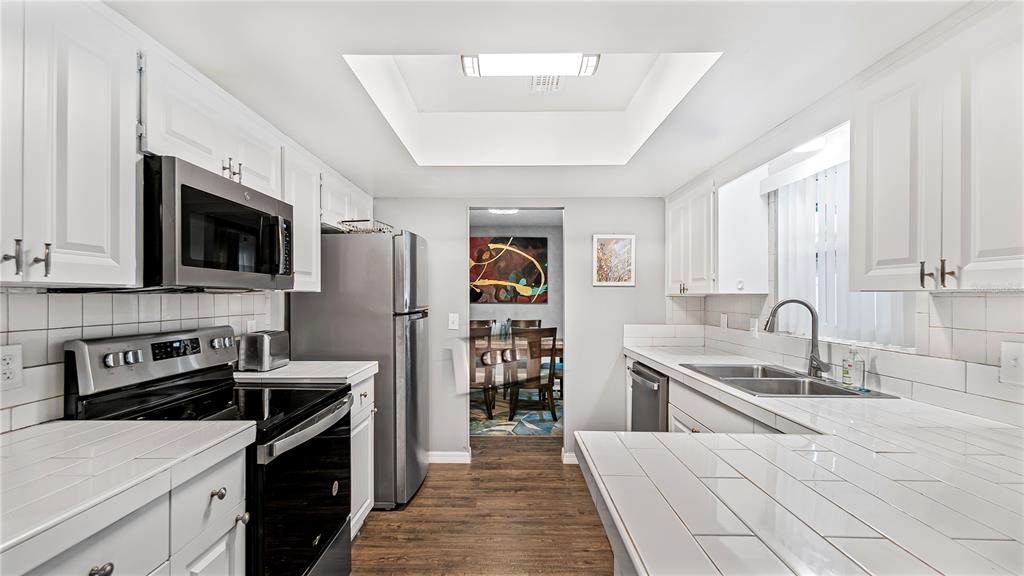 5350 Arpana Drive Orlando, FL 32839 - Photo 7 of 34