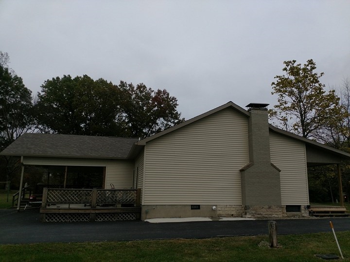 4585 East Robinson Road Bloomington, IN 47408 - Photo 2 of 36