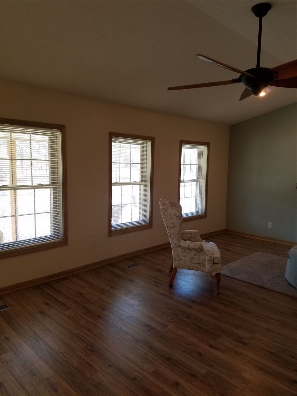 4585 East Robinson Road Bloomington, IN 47408 - Photo 16 of 36
