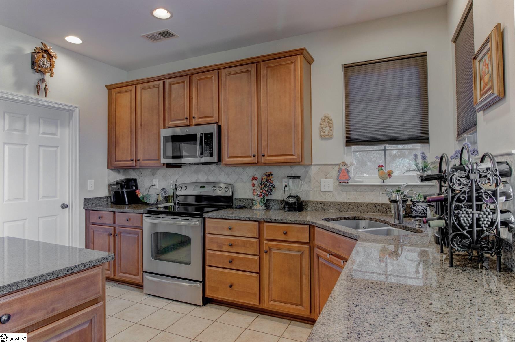 101 Cottonpatch Court Greenville, SC 29607 - Photo 6 of 36