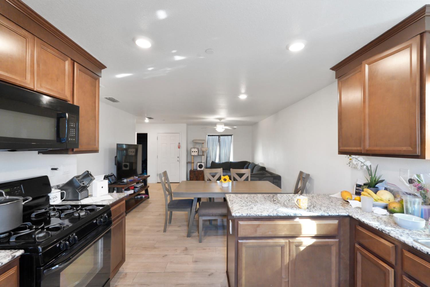 744 Sherry Street Merced, CA 95341 - Photo 3 of 16