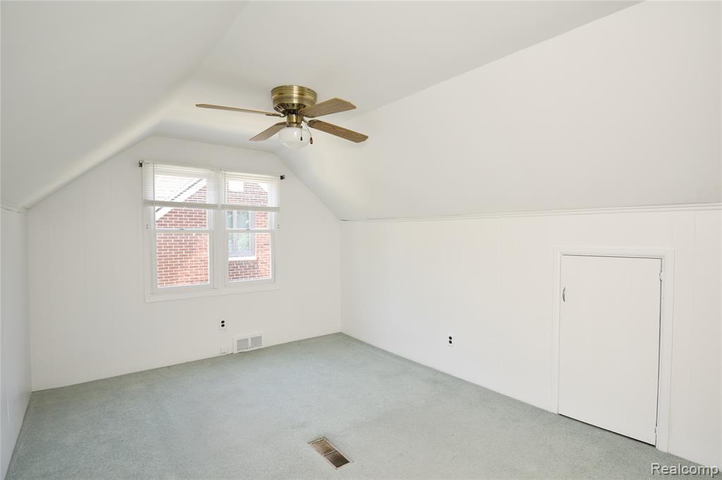 2453 Windemere Road Birmingham, MI 48009 - Photo 22 of 42