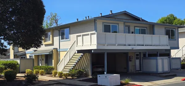 $425,000 | 1797 Cherokee Drive, Unit 4, Salinas, CA 93906