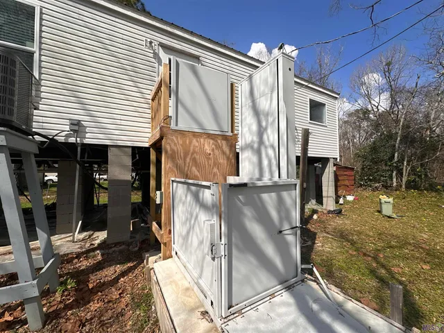 $1,200 | 5290 North Bayou Black Drive, Gibson, LA 70356