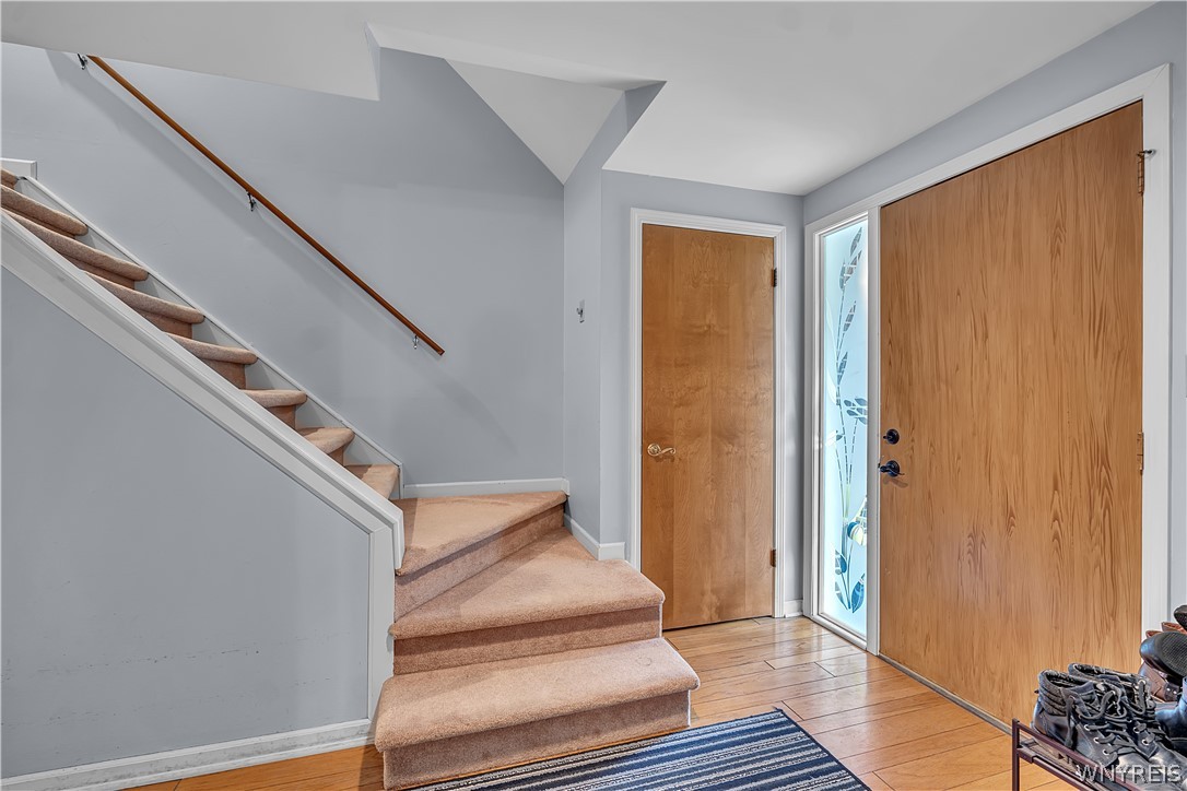 341 Rambling Road Amherst, NY 14051 - Photo 6 of 37