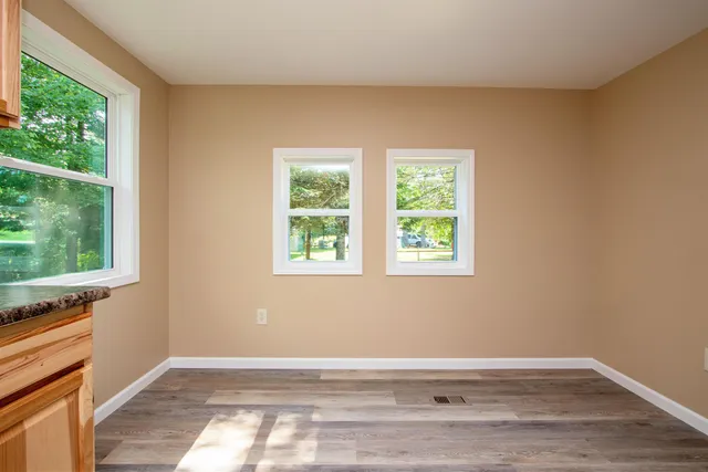 $229,000 | 98 Rod Key Street, Lyndon, VT 05851