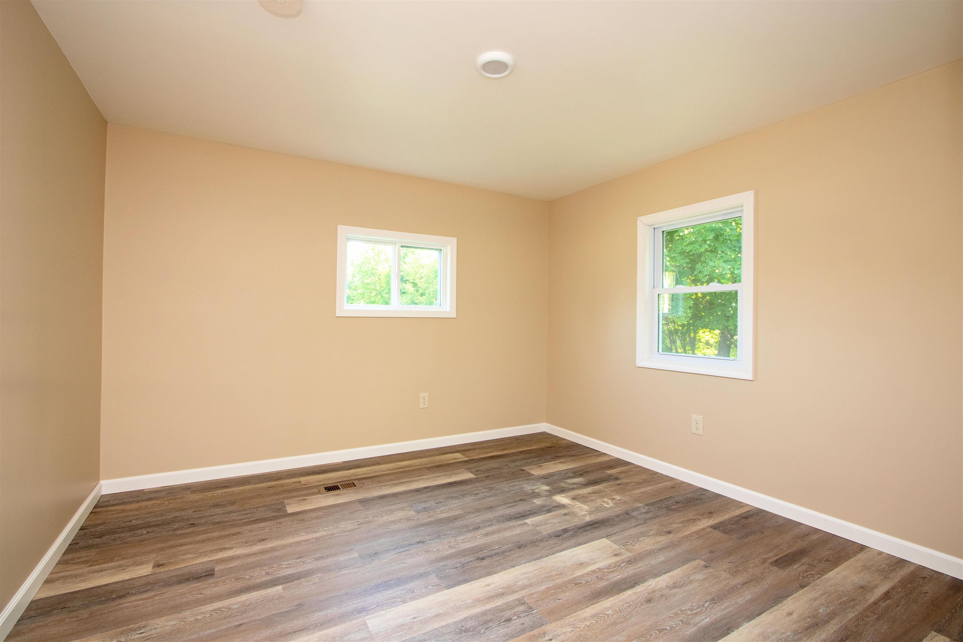 98 Rod Key Street Lyndon, VT 05851 - Photo 23 of 42